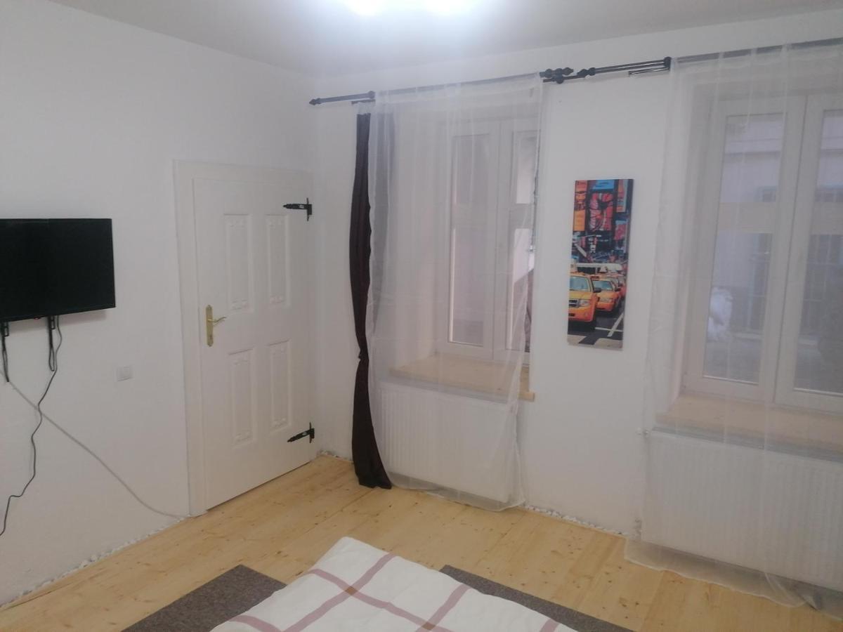 Apartament Old City Сибиу Экстерьер фото